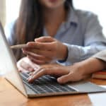 Två elever på ekonomiprogrammet