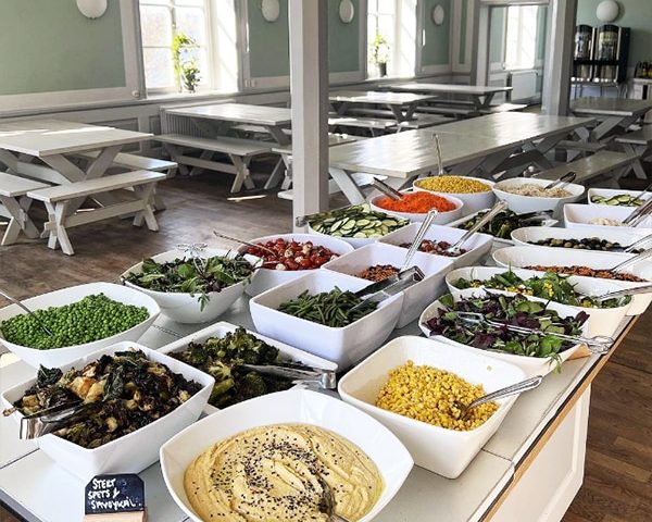 Salladsbuffé på Campus Manilla